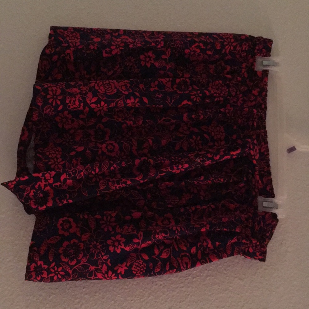 Blue and red flower shorts
